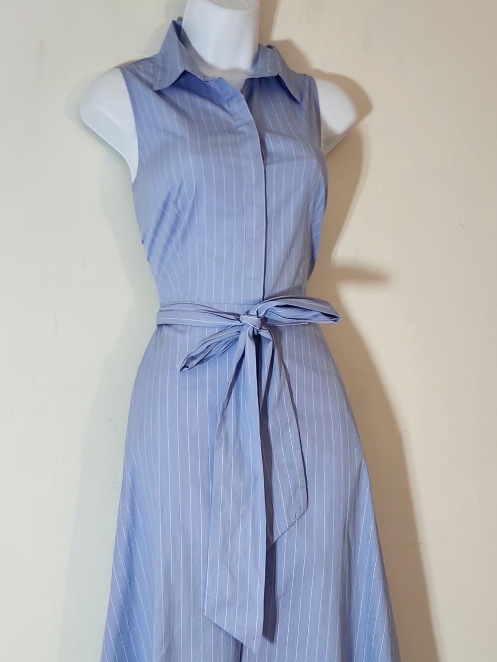 Ann Taylor Factory Sleeveless Pinstripe Midi Shirtdress with Belt Size: 8 Color: - Picture 2 of 16